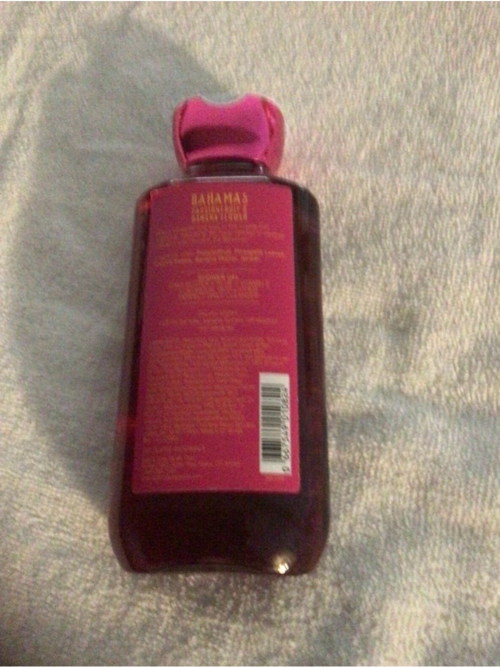New~Bath & Body Works Bahamas Passionfruit & Banana Flower Shower Gel - Picture 2 of 2